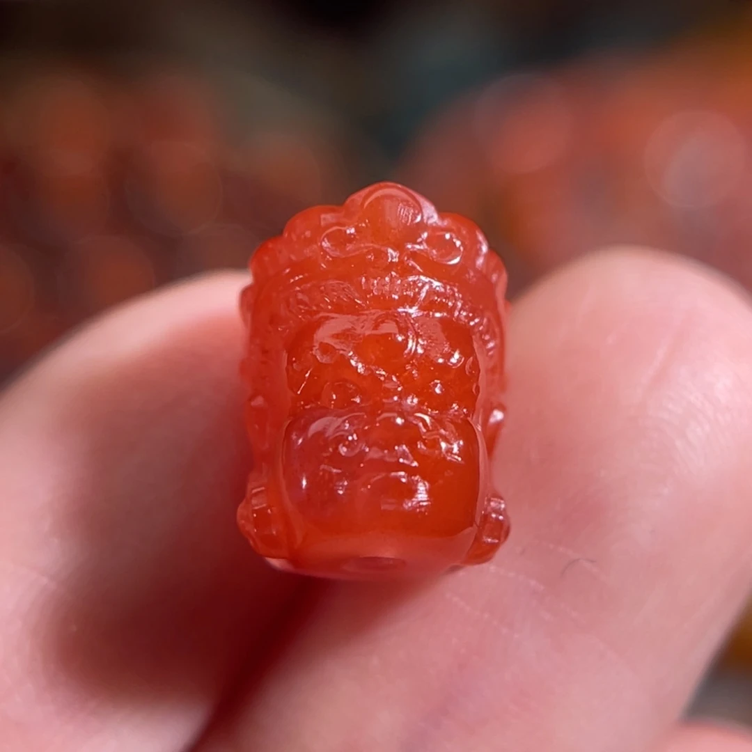南红玛瑙未镶嵌黄财神8.7x10.9mm