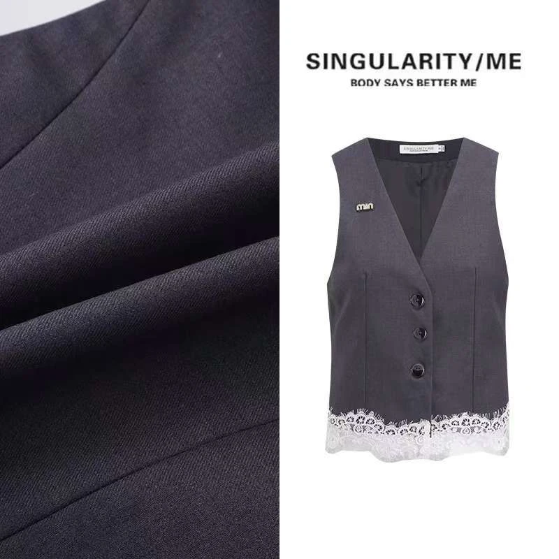 Singularity Me【格雷千金】叠穿蕾丝拼接V领西装马甲 2A 1233