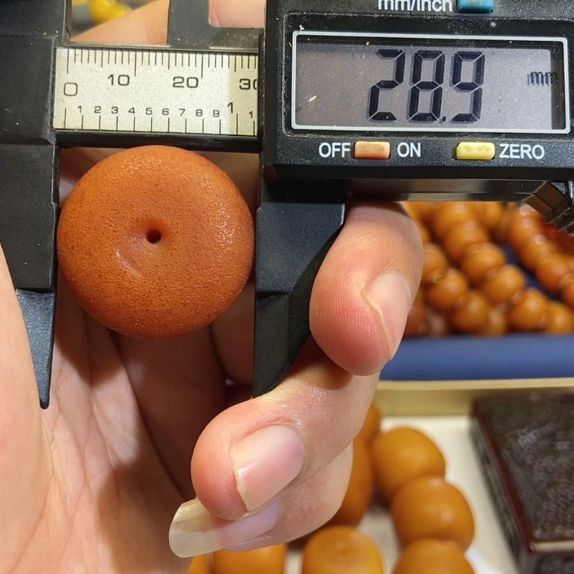 【闪购商品】未镶嵌琥珀珠宝奇石