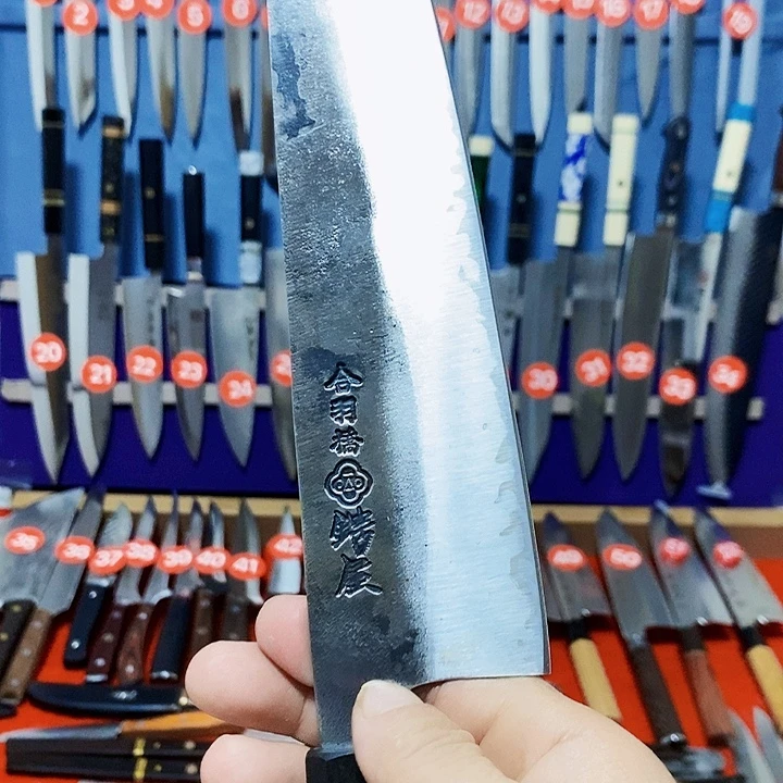 我***鱼金属我也没钱用啦你说呢