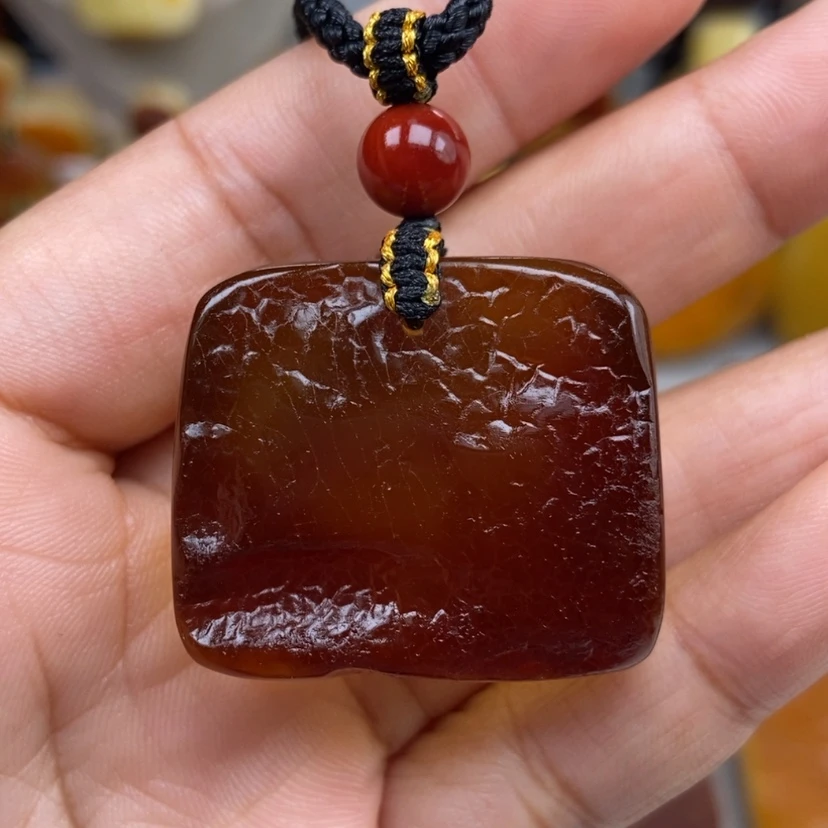 【闪购商品】琥珀颈饰未镶嵌
