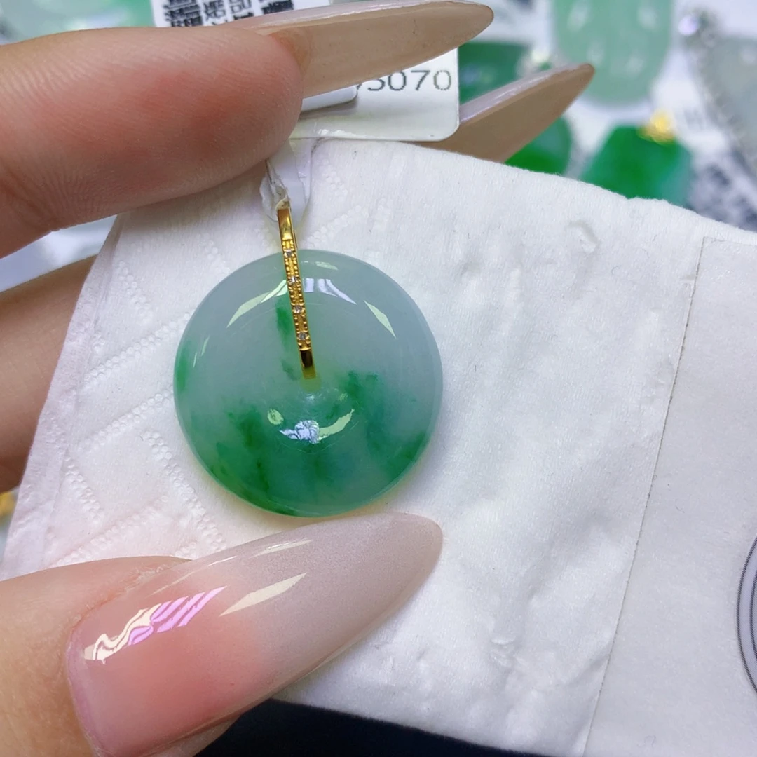 翡翠18K金镶嵌颈饰天然缅甸翡翠a货百元以上9元证书费自理