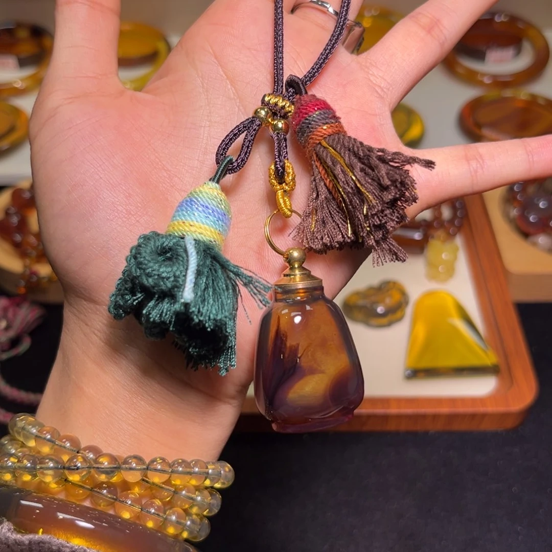 未镶嵌琥珀手镯包挂车挂