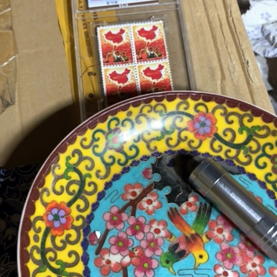 盘花瓶摆件家居设计