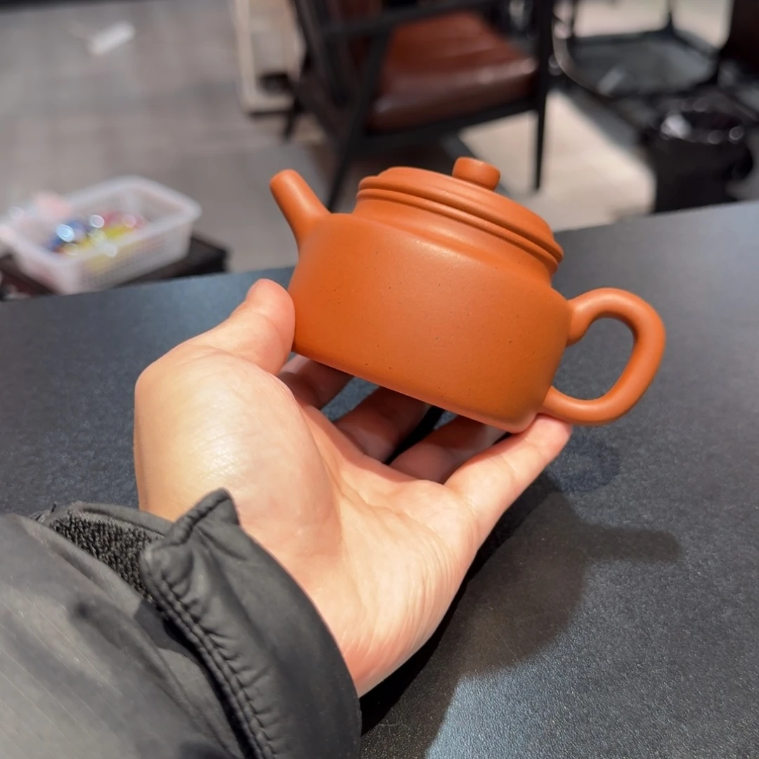 紫砂茶壶砂红德钟