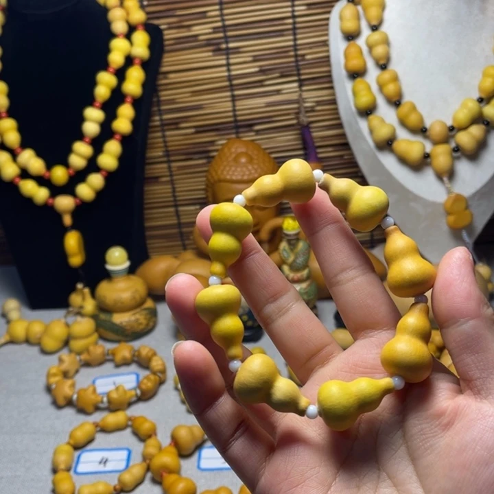 五***海大叶紫檀（黑酸枝木类）