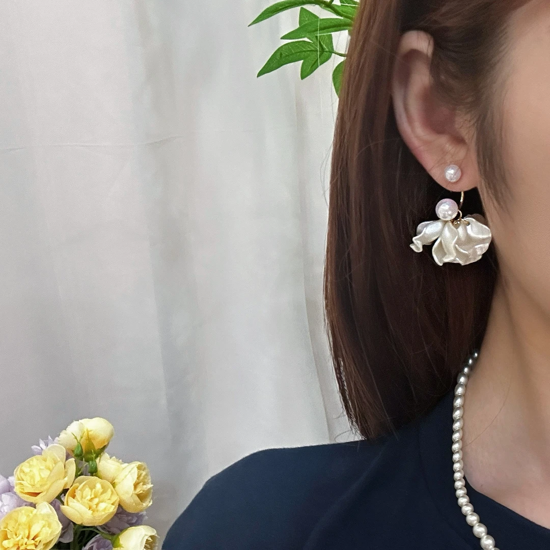 铜合金仿珍珠耳饰 【喜鱼】珠珠花瓣耳钉925纯银针法式小众