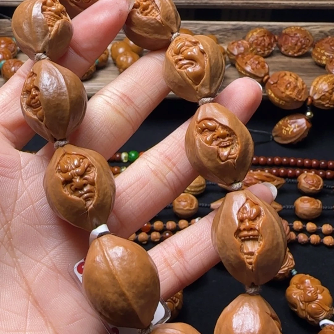 【闪购商品】橄榄核手串包衣恶僧