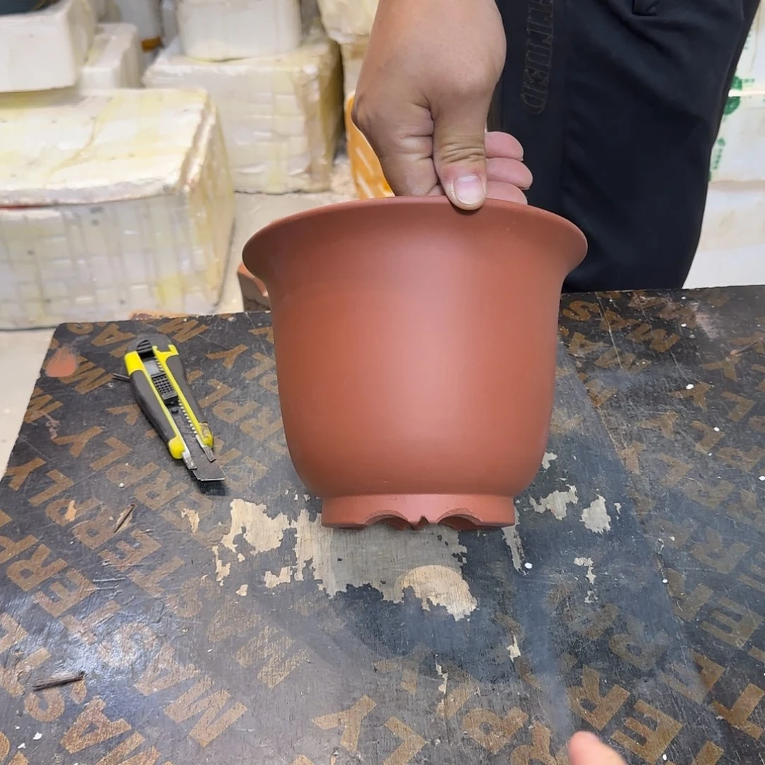 紫砂花盆瑕疵和瑕疵