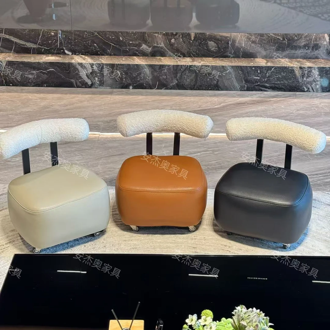 轻奢风大师设计创意儿童凳滑轮椅简约小户型网红ins休闲溜溜椅