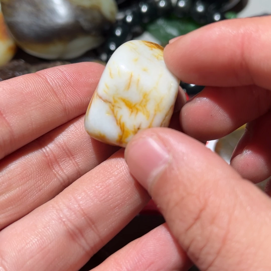 和田玉（子料）未镶嵌挂件