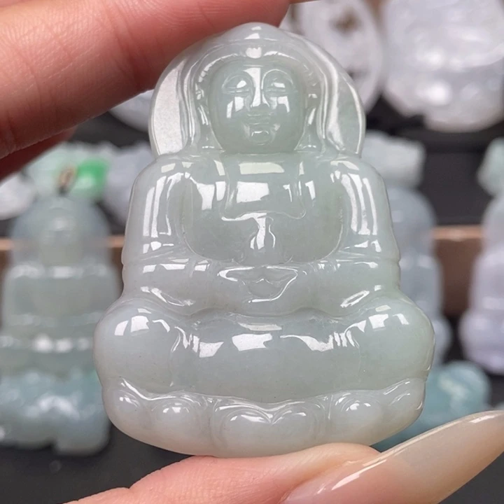 翡翠未镶嵌颈饰玉观音