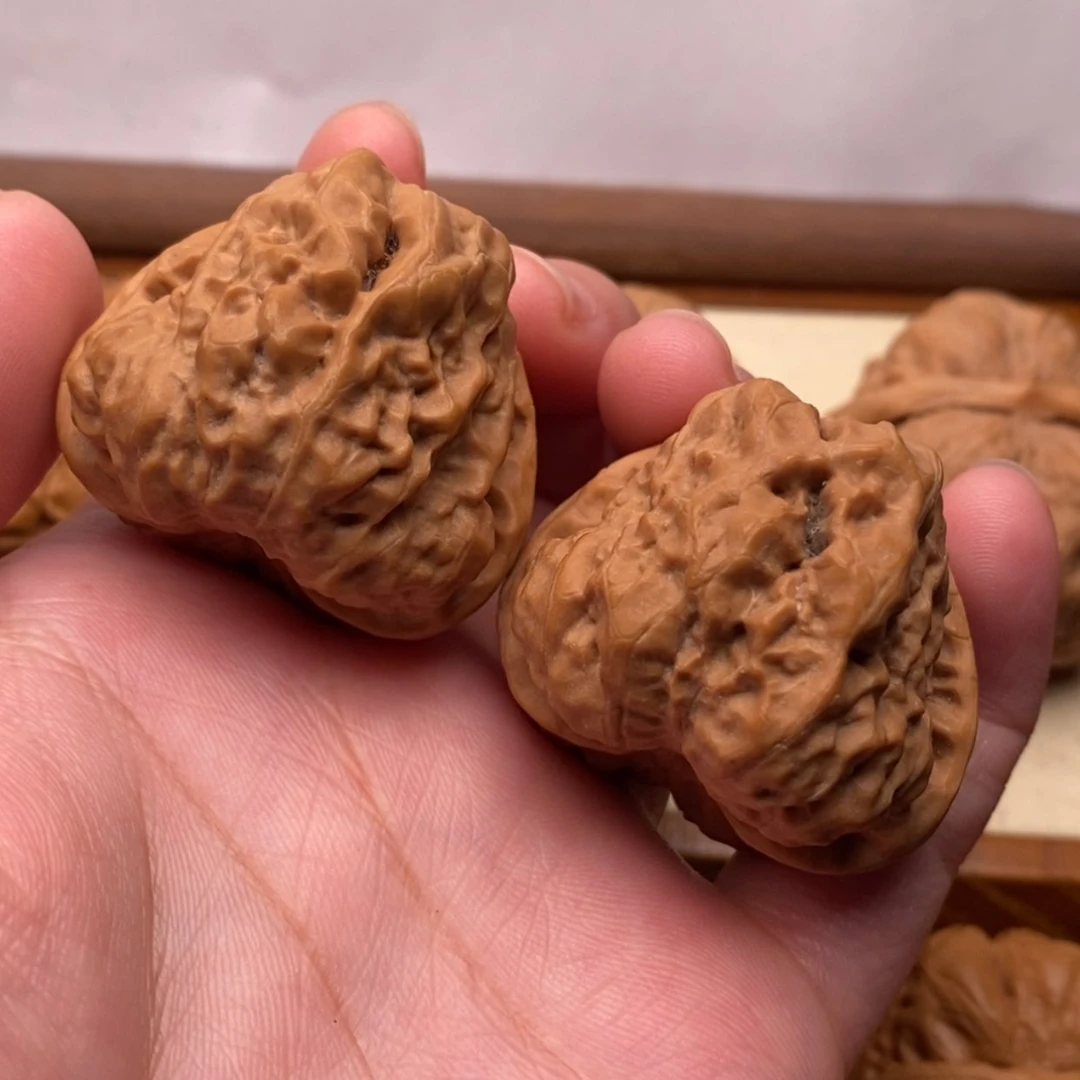 【闪购商品】把件文玩核桃三角蛙边37左右