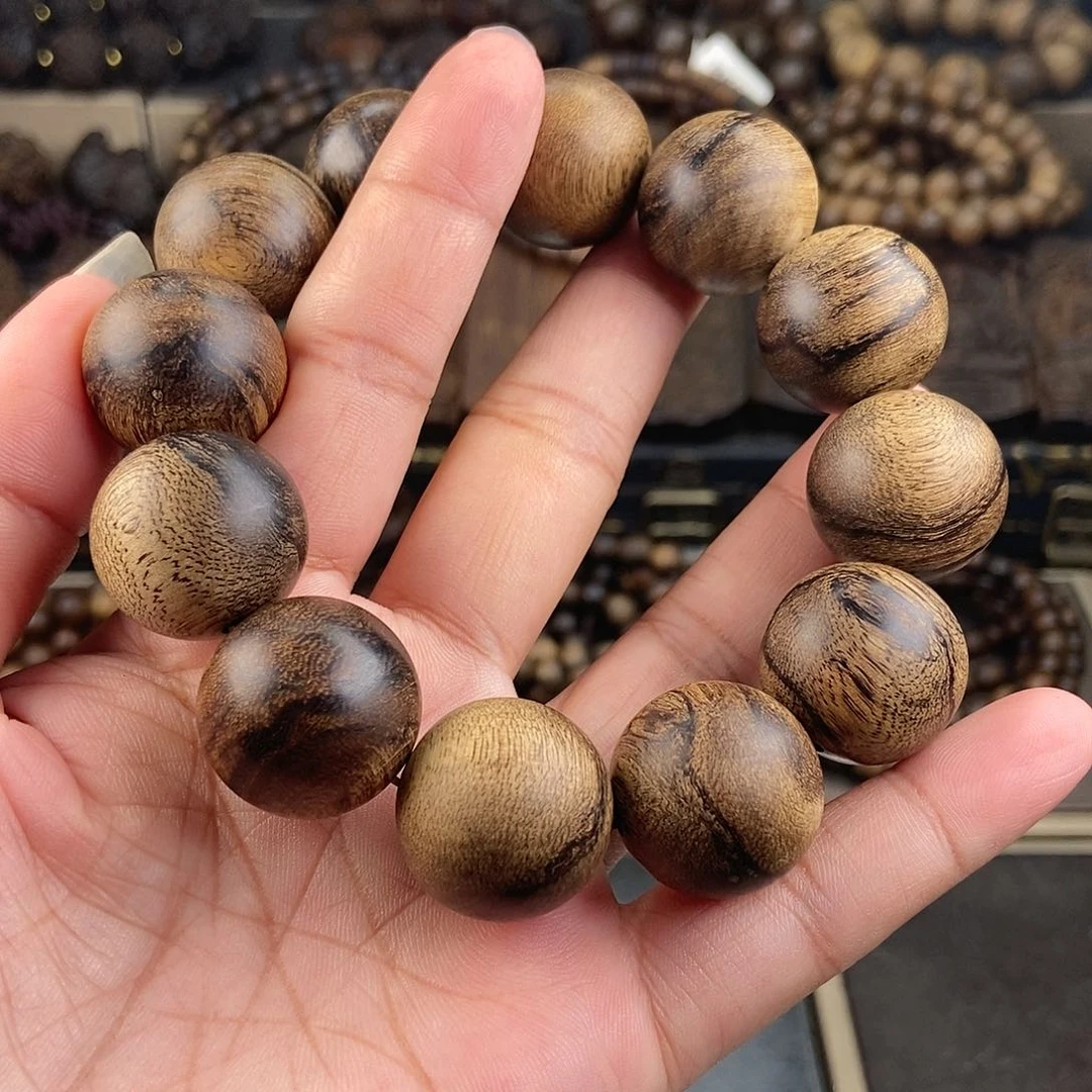 沉香手串用****对越南芽庄虎斑白
