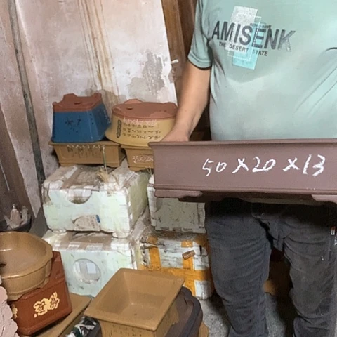 紫砂花盆手工艺品