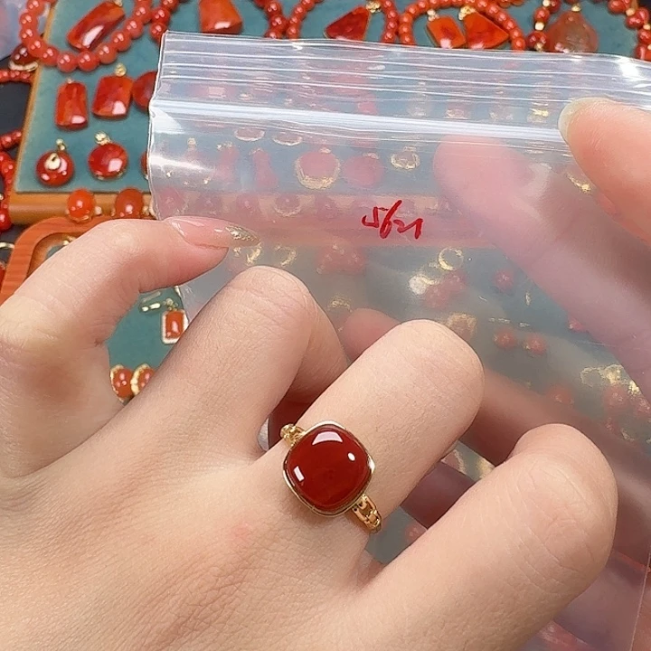 南红玛瑙银S925镶嵌戒指