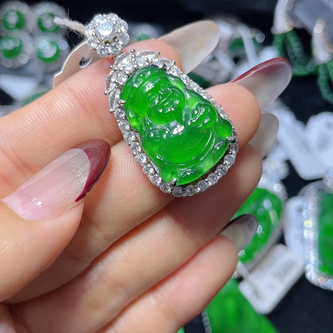 翡翠颈饰银S925镶嵌翡翠