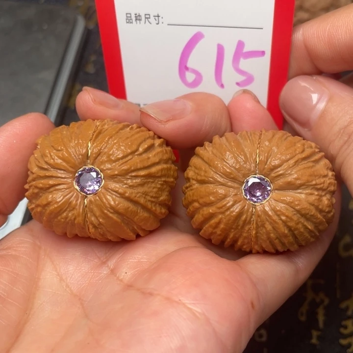 吊坠桃核文玩的好