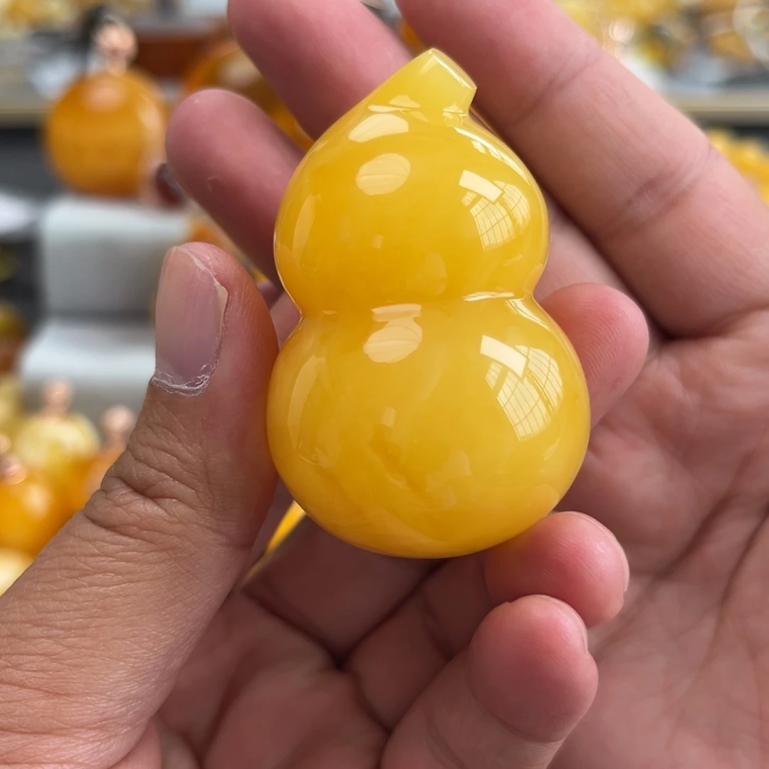 未镶嵌蜜蜡珠宝奇石