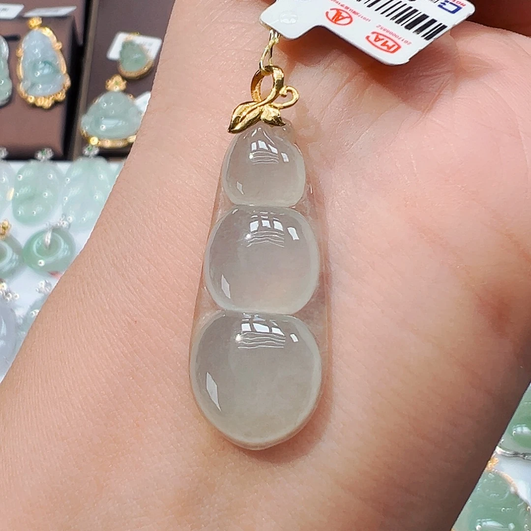 翡翠18K金镶嵌吊坠(不含链)福豆