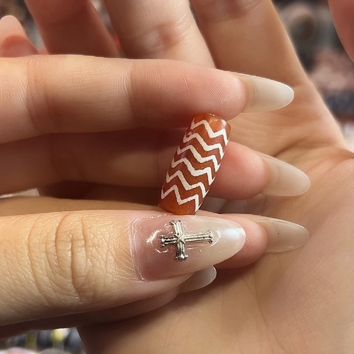 玛瑙/玉髓未镶嵌珠宝奇石