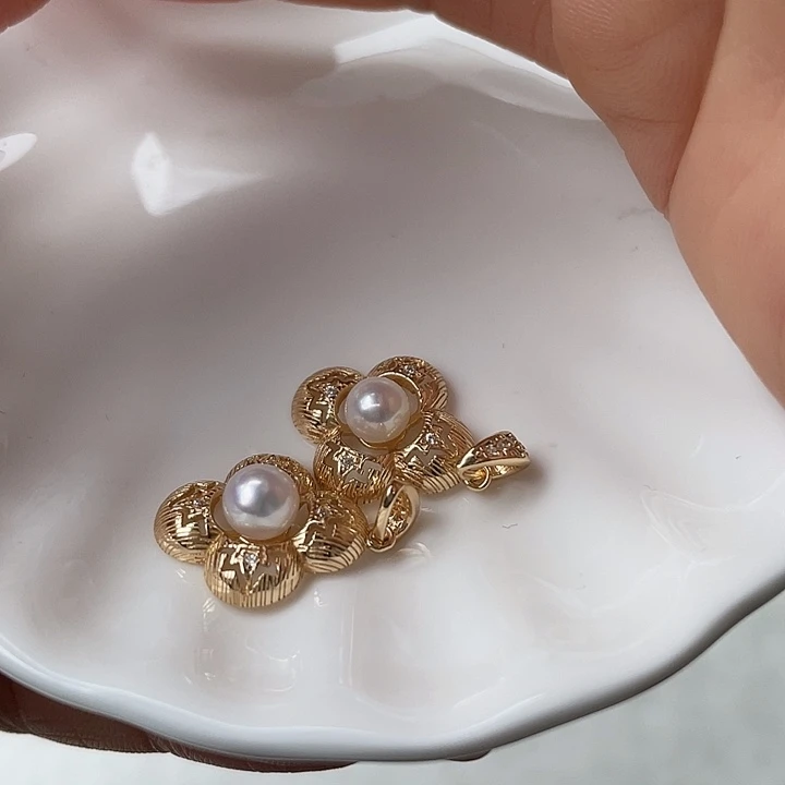 淡水珍珠银S925镶嵌吊坠(不含链)