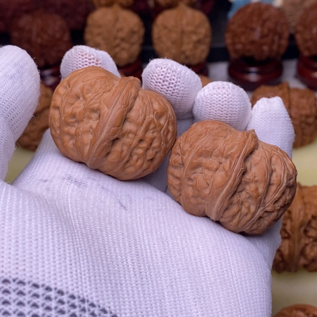 Y***离吊坠文玩核桃40 平谷元元宝