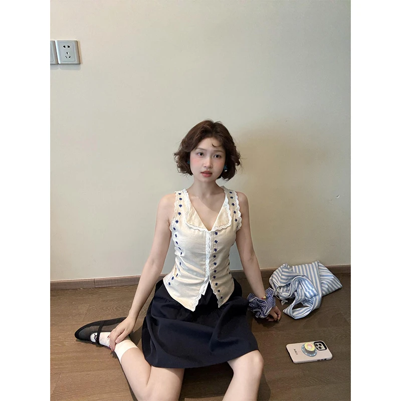 法式精致花边设计感刺绣背心短裙半身裙两件套ins夏季新款穿搭女