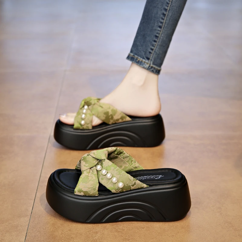 小码33厚底增高国风拖鞋女时尚外穿2025夏季新款松糕配裙子凉拖女