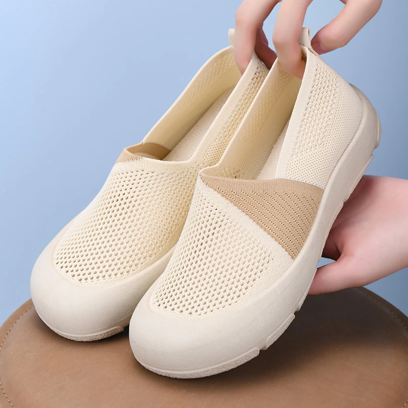 2025夏季新款一脚蹬防滑老北京布鞋透气舒适飞织网鞋百搭小众女鞋