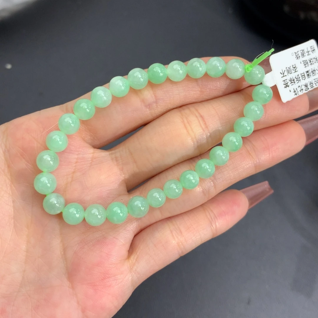 翡翠手链未镶嵌卡6.3绿手串