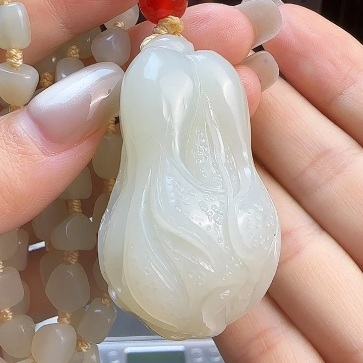 和田玉未镶嵌颈饰定制发货