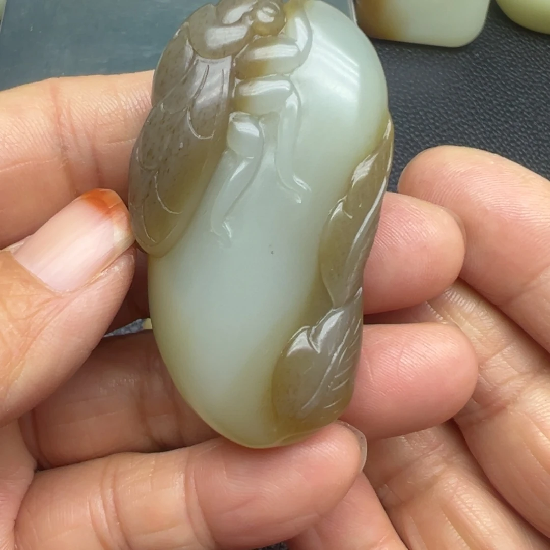 和田玉（糖玉）未镶嵌吊坠(不含链)