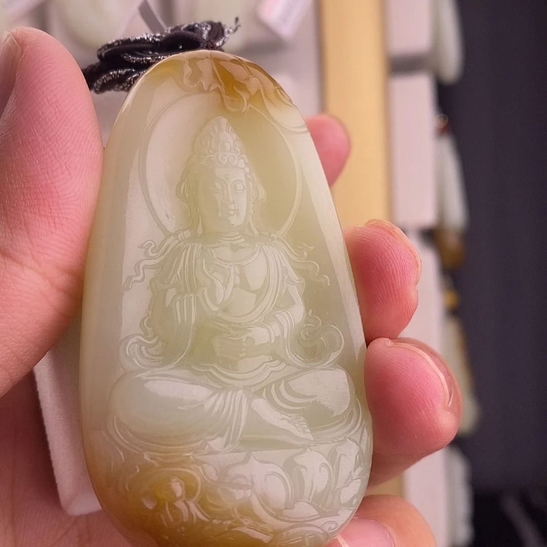 西***风和田玉（糖玉）未镶嵌颈饰