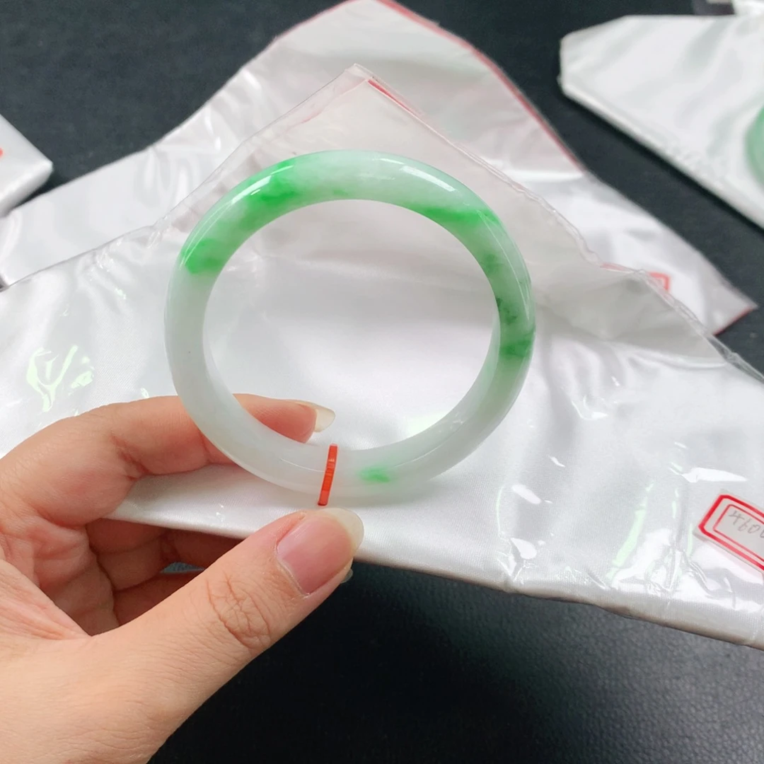 未镶嵌手镯翡翠03