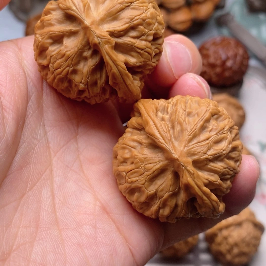 【闪购商品】文玩核桃把件宫灯41