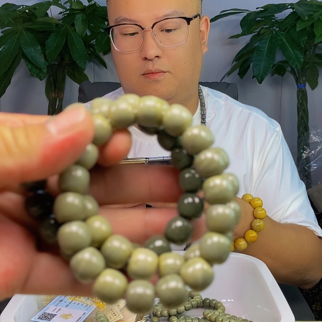 岫岩河磨玉（透闪石质玉）未镶嵌珠宝奇石