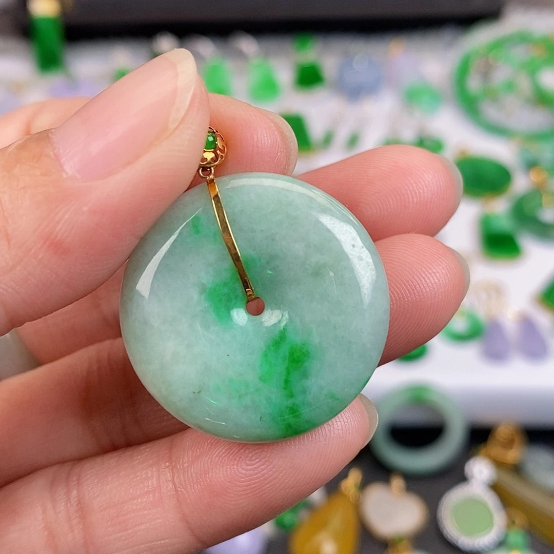 吊坠(不含链)18K金镶嵌翡翠