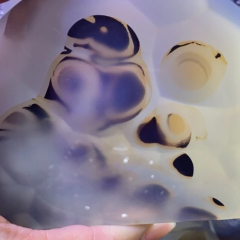 玛瑙/玉髓颈饰未镶嵌穿**空