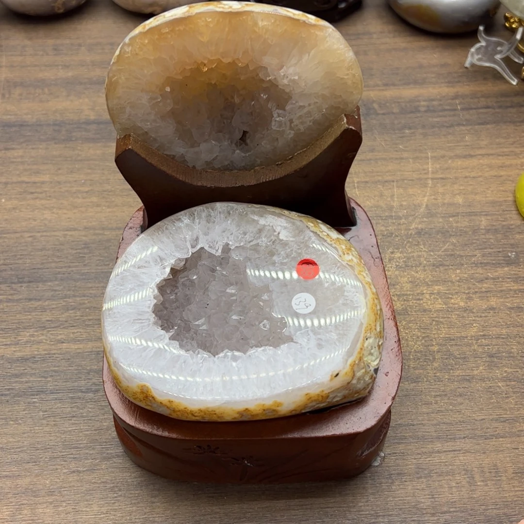 水晶水晶无镶嵌未镶嵌阿****达聚宝盆89