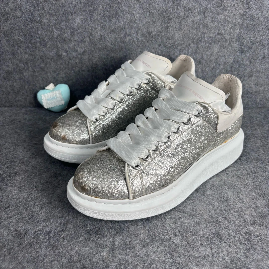 99新 Alexander McQueen/亚历山大·麦昆 白银板鞋 37码 YLP1105