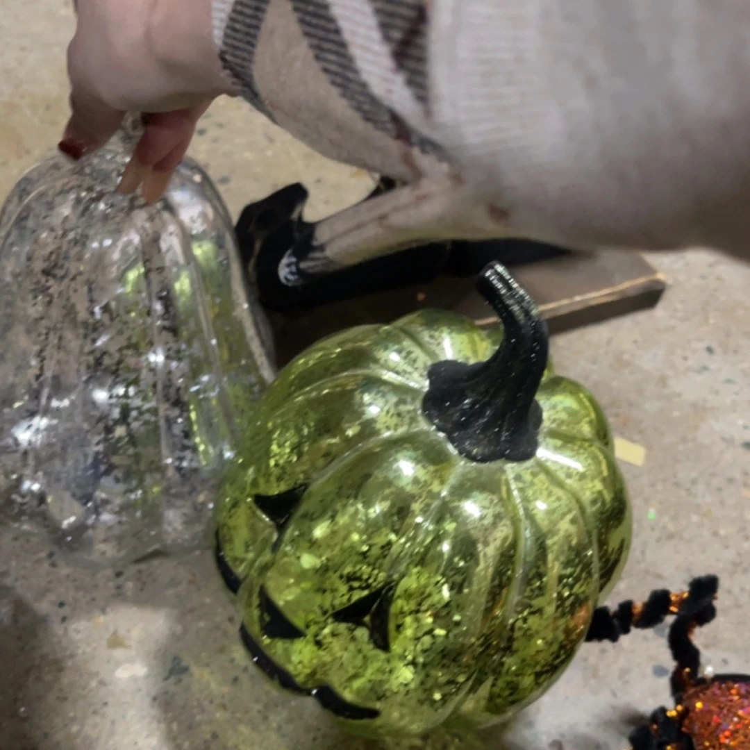 S***y有机玻璃摆件等各种