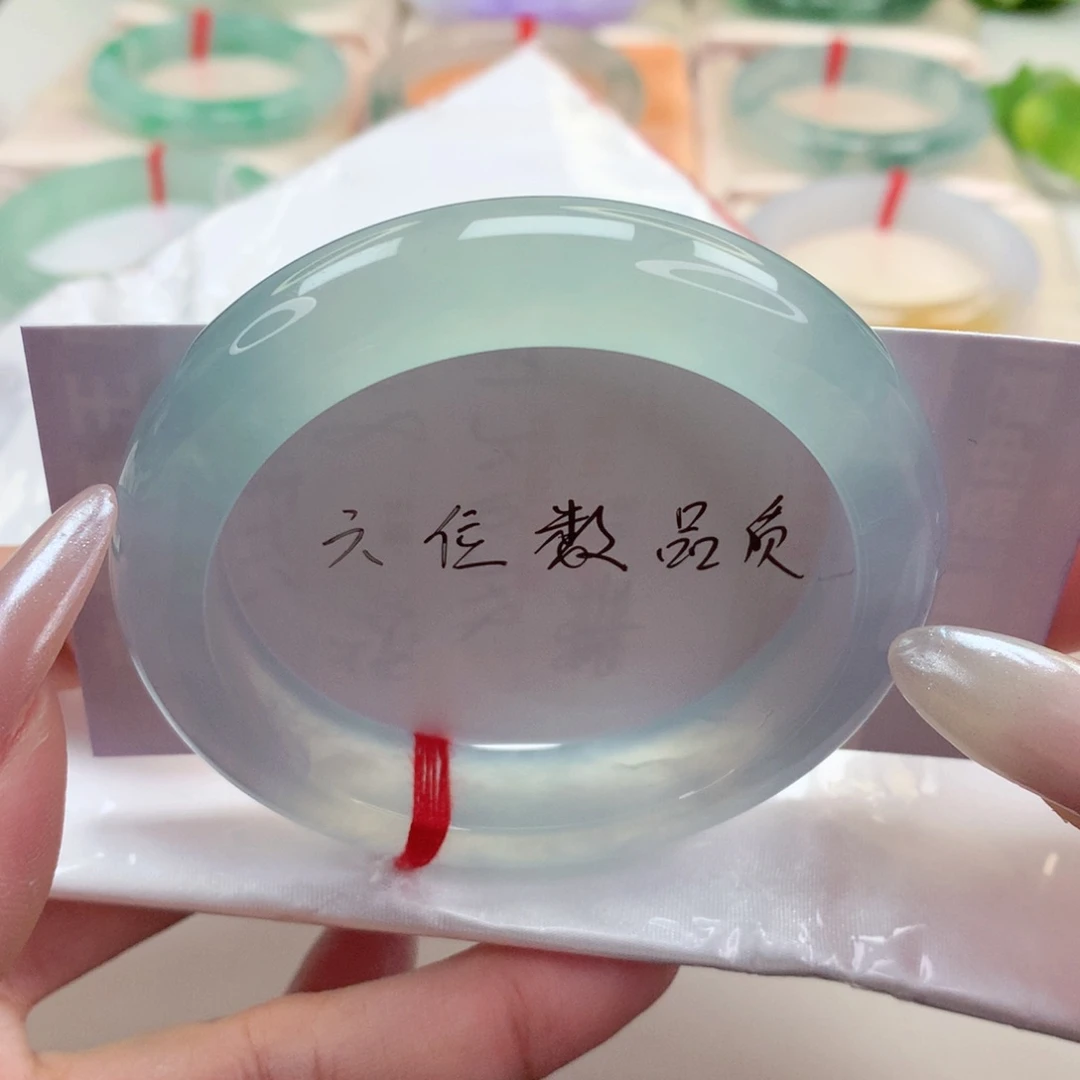 未镶嵌手镯翡翠56.6高货微瑕 高冰起钢 小柒