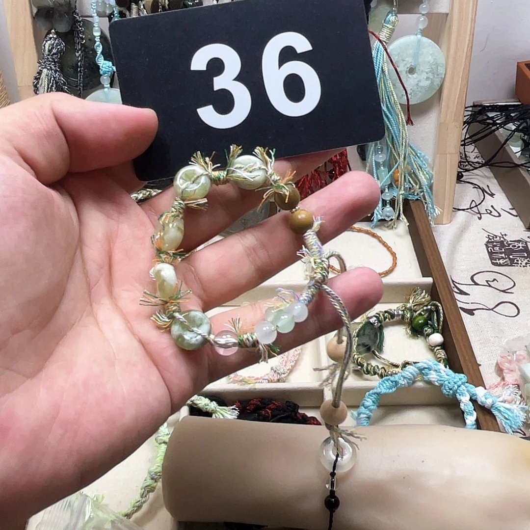 无****蛇纹石玉合金颈饰