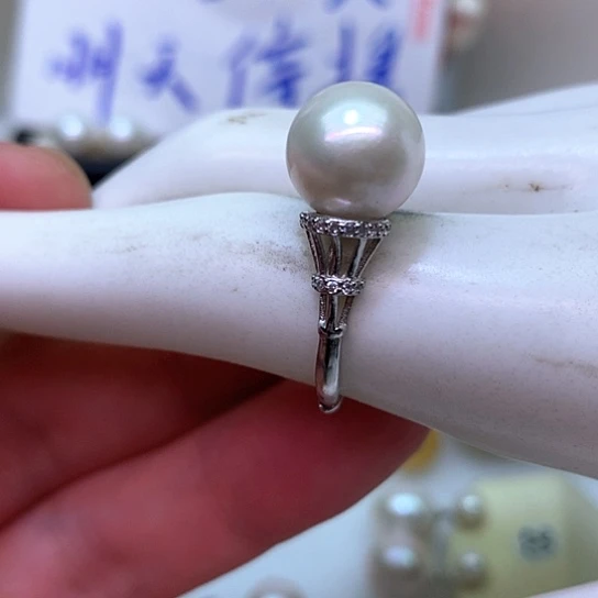 银S925镶嵌淡水珍珠耳饰