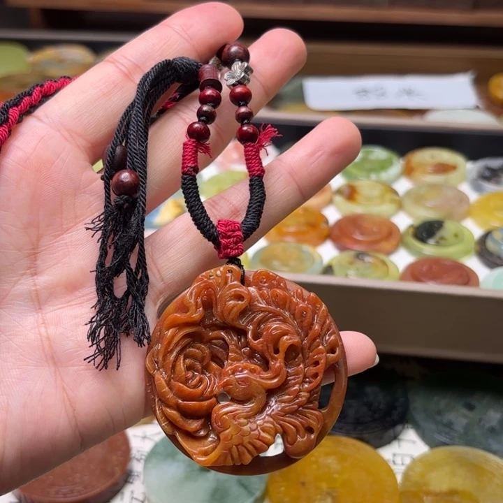 蛇纹石玉未镶嵌无地钱