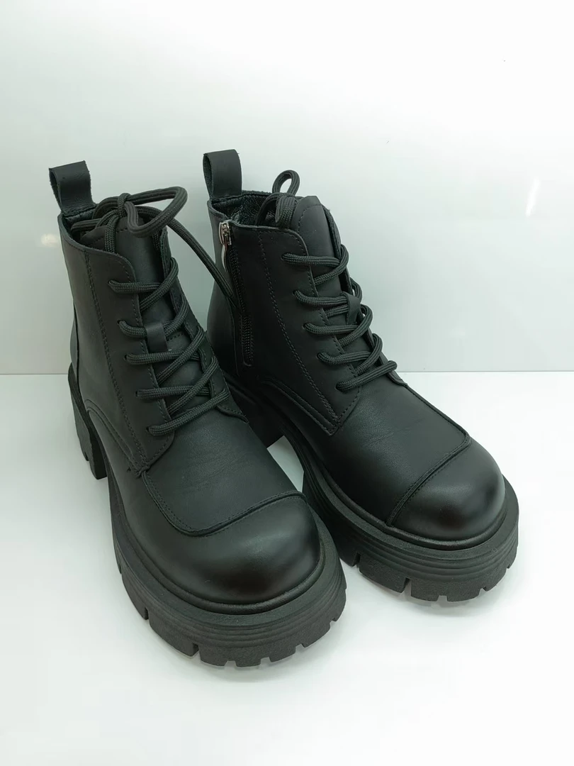 新款气质休闲百搭女士[大棉]短靴A/TM/2882-2