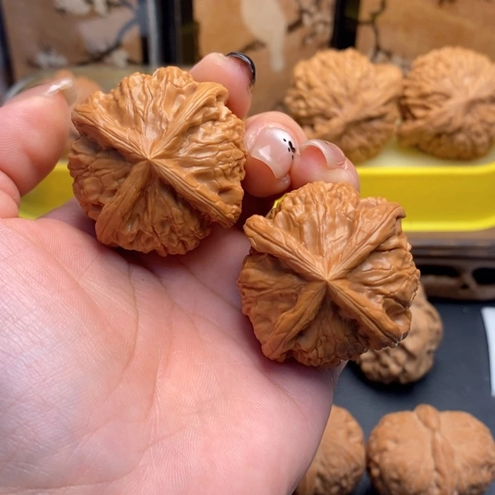 把件文玩核桃699金锭元宝四棱41×40