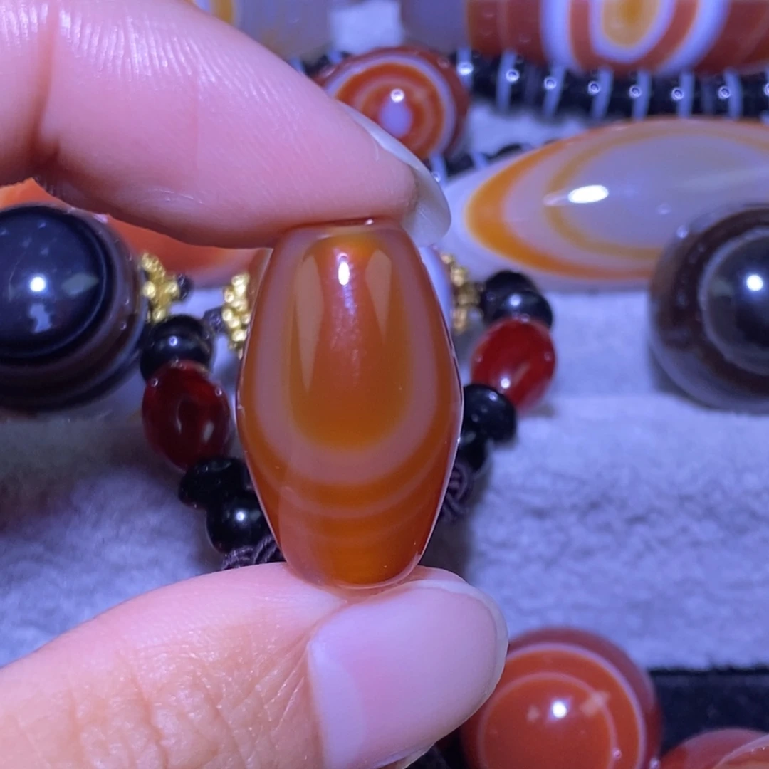 玛瑙/玉髓未镶嵌颈饰