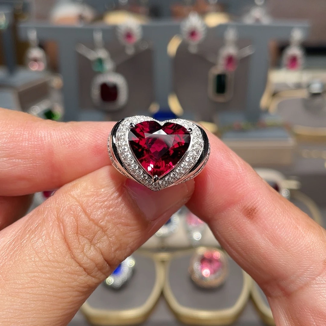 18K金镶嵌戒指碧玺5.38ct